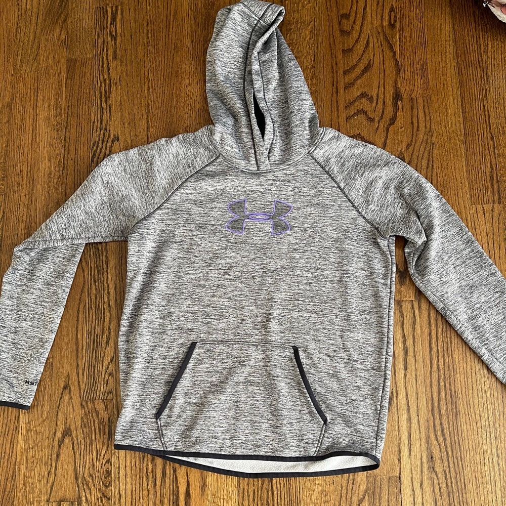 Women’s sweatshirt